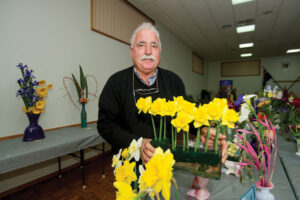 Sunny scene for Sunraysia Garden Club spring flower show