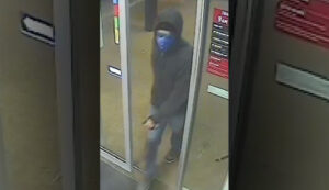 Mildura police seek help over Red Rooster robbery
