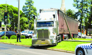 Semi ends up middle of chaos