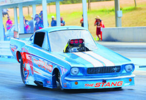 Strip drags out the guns