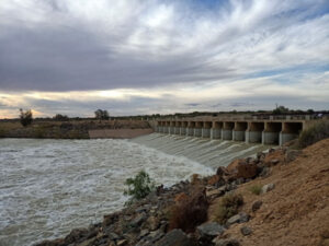 Rain forecast halts Menindee water plans