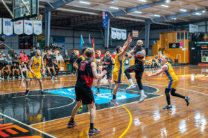 Gazzo grabs wheel, steers Heat to glory