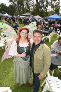Jamie Durie blitzes Mildura market