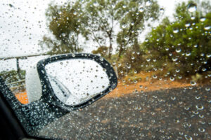Sunraysia Highway closed as rain lashes Victoria’s north west