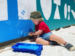 Mildura’s Shillidays Lane gets a coat of many colours