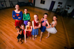 Dancers get in the groove