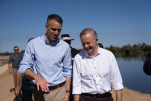 PM’s flood snub: Albanese come, Albanese go