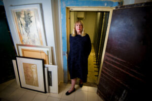 The Art Vault opens for a closing sale
