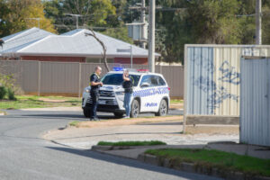 Come forward over warrants, say Mildura police