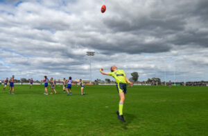 Recruiting drive for footy umpires