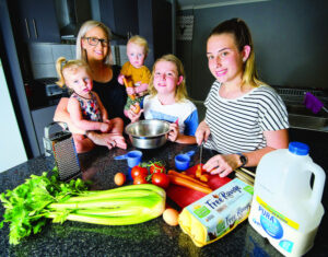 Five good reasons to start cooking with the children