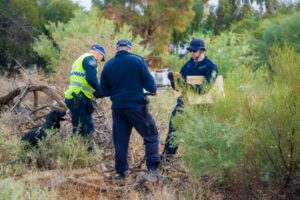 Police search roadside for 1987 murder victim Jodie Larcombe