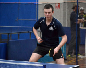 Sunraysia table tennis: Avers running table