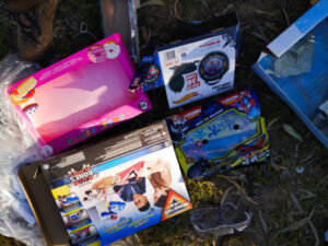 Rubbish dumping along Murray River comes at big cost