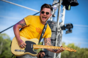 Reece Mastin makes live return to Mildura