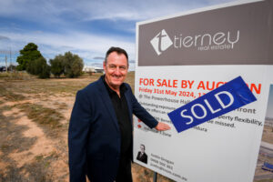 Record bid flows south