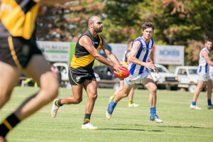 SFNL: Red Cliffs bare new teeth against Ouyen United