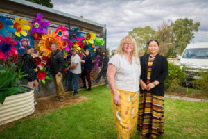 Artists bloom at community house