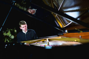 Gugnin hits right note