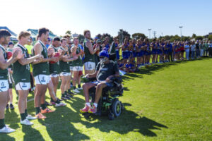Sunraysia sporting hero Hogarth honoured at game