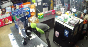 Three arrested after PJ’s FoodWorks Mildura raid