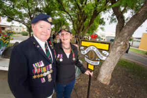 Wentworth – ANZAC Day in Sunraysia: Brother, sister in arms