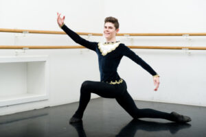 Young Mildura dancer takes giant step