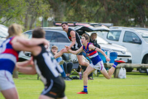 Roos to inflict the blues on struggling Pies