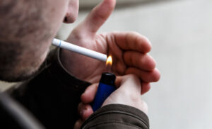 Smokers age faster than non-smokers, study finds