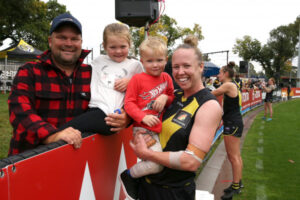 Richmond star Courtney Wakefield blends footy with family