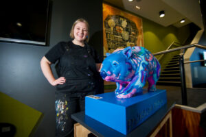 Artist brings wombat ‘Willow’ home to Mildura