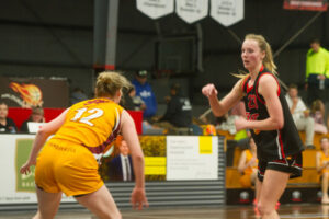 Returning star Jasmine Simmons makes big impact in Mildura Heat win
