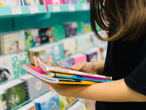 Sunraysia parents join $40m back-to-school spend