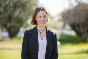 Mildura candidate Ali Cupper cautious on passenger rail plan