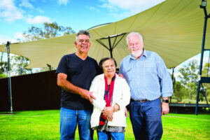 Elders welcome Mungo Man home