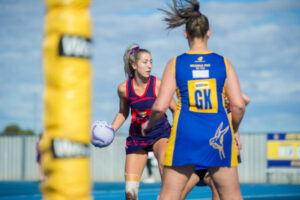 Dees bounce back