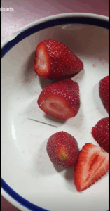 Police probe claims of contaminated strawberries in Sunraysia: Berry scare
