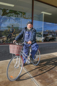 Wheel turns on stolen bike as Chris catches culprit