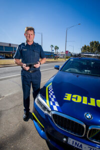 Mildura police call for patience as Melbourne travellers hit the road