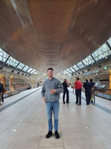 Sunraysia man lives the high life in UK – almost