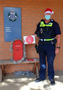 Police play Santa’s little helpers in Ouyen