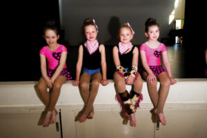 Dancers warm up again for competition