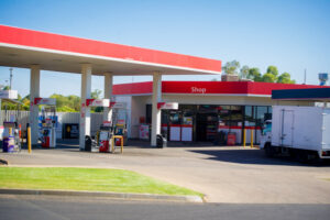 Thieves steal cigarettes