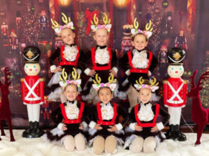 Hotshots hits the stage with a Christmas concert