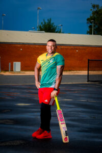 Thomas’ third ton sets standard for finals