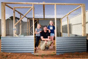 Chickens provide company for cooped-up Sunraysia residents
