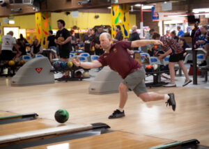 Lowe Down on bowling