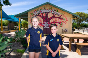 The Lake Primary digs in for fun