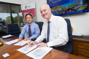 SuniTAFE and Dali University announce study programs