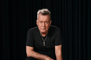 Barnesy’s back! Rock royalty returns to Mildura